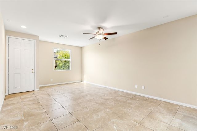 2725 Beacon Rock Drive, Laughlin, NV 89029