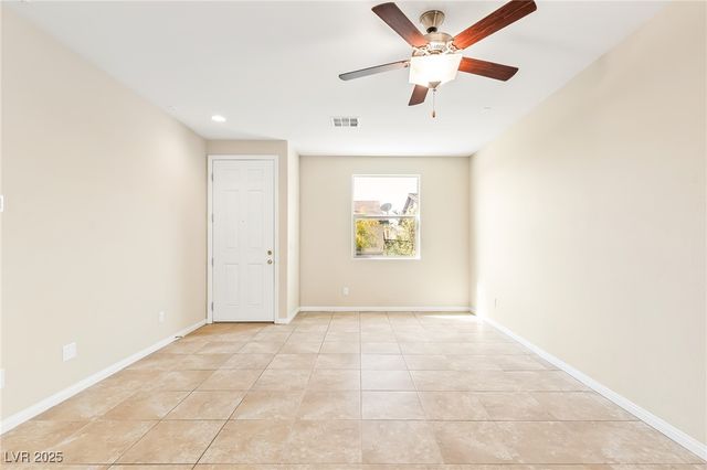 2725 Beacon Rock Drive, Laughlin, NV 89029