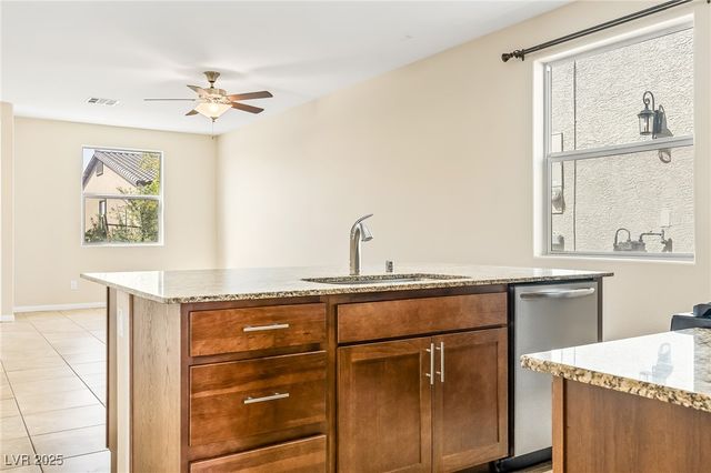 2725 Beacon Rock Drive, Laughlin, NV 89029