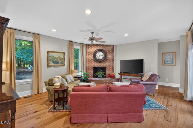 417 Grand Oak Drive, Hillsborough, NC 27278