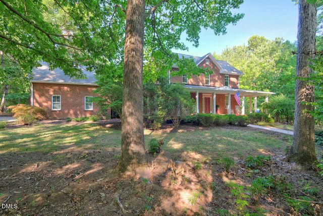 417 Grand Oak Drive, Hillsborough, NC 27278