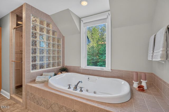 417 Grand Oak Drive, Hillsborough, NC 27278