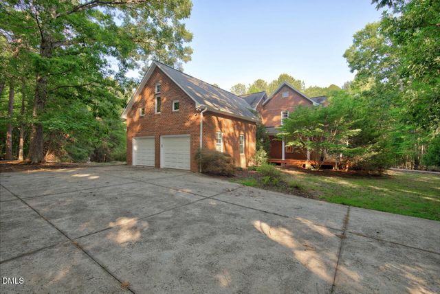 417 Grand Oak Drive, Hillsborough, NC 27278