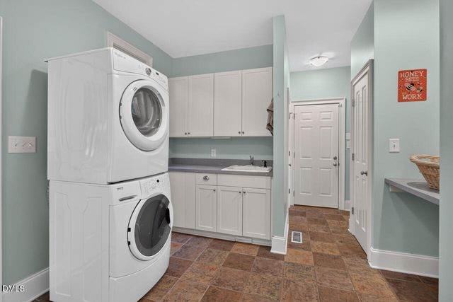 417 Grand Oak Drive, Hillsborough, NC 27278