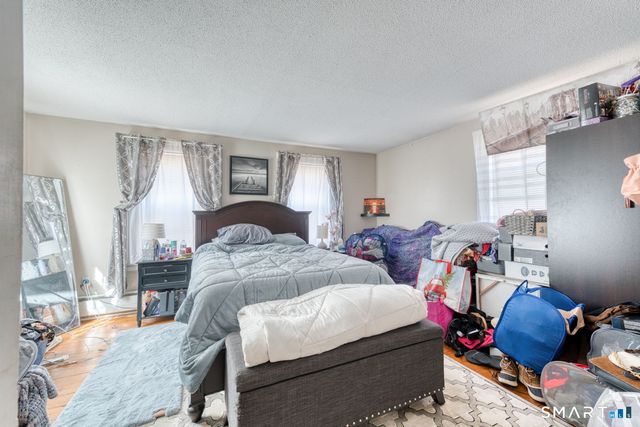 90-92 Main Street, South Windsor, CT 06074