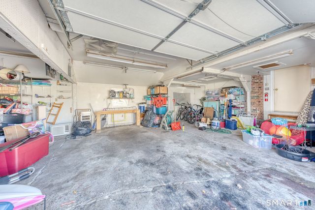 90-92 Main Street, South Windsor, CT 06074