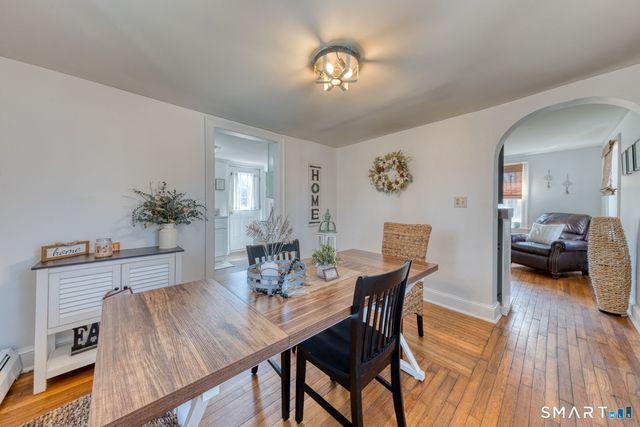 90-92 Main Street, South Windsor, CT 06074