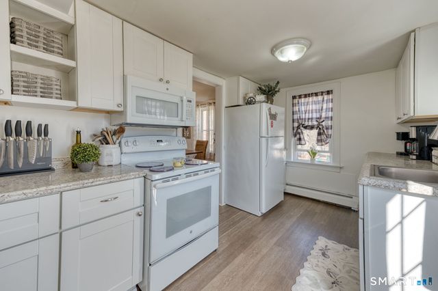 90-92 Main Street, South Windsor, CT 06074