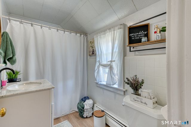 90-92 Main Street, South Windsor, CT 06074