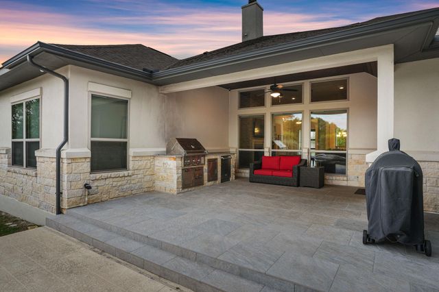 408 Bold Sundown, Liberty Hill, TX 78642