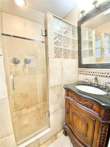 2908 Lisa Lane, Arlington, TX 76013