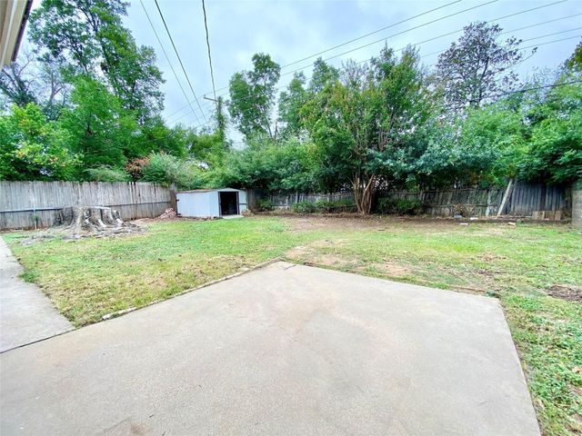 2908 Lisa Lane, Arlington, TX 76013