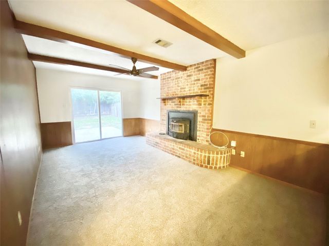 2908 Lisa Lane, Arlington, TX 76013