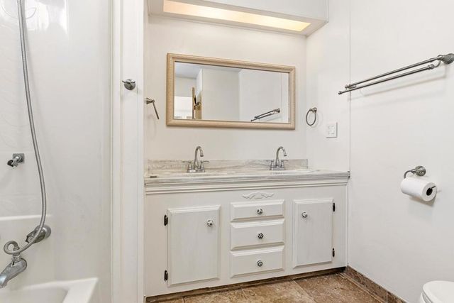 150 Kern, Salinas, CA 93905