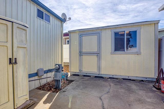 150 Kern, Salinas, CA 93905