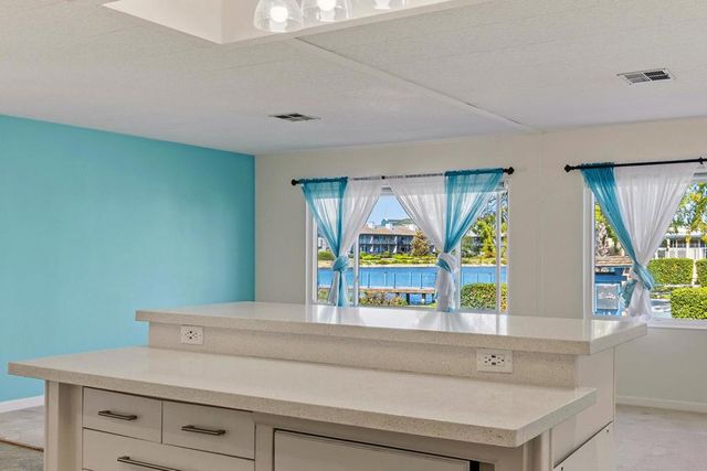 150 Kern, Salinas, CA 93905