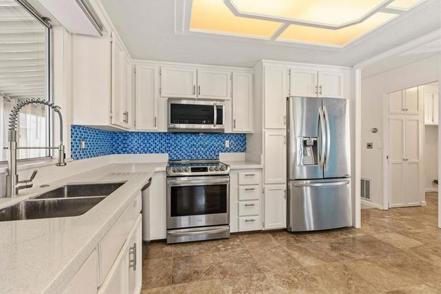 150 Kern, Salinas, CA 93905