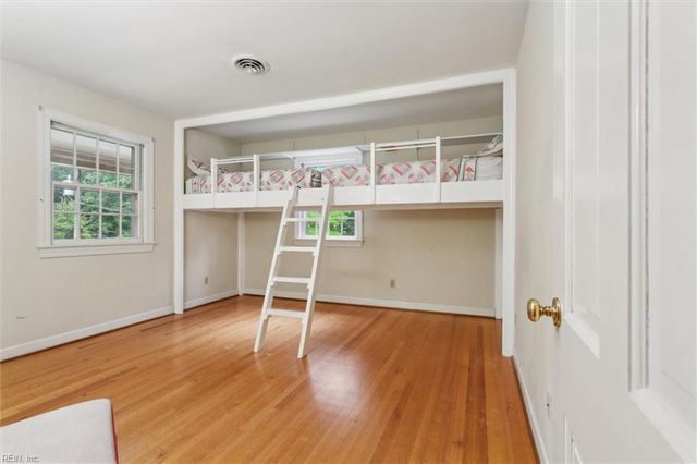 122 Archer RD, Newport News, VA 23606