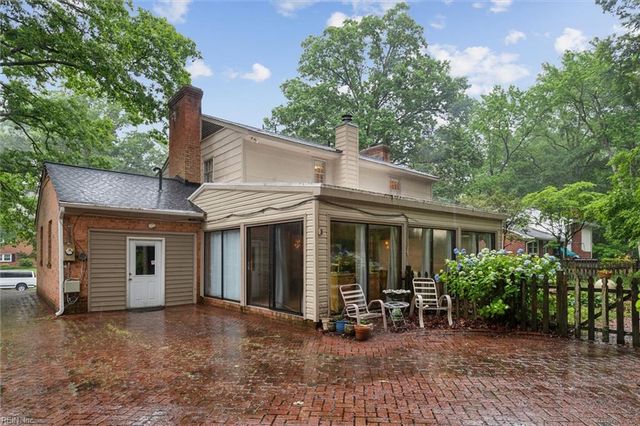 122 Archer RD, Newport News, VA 23606