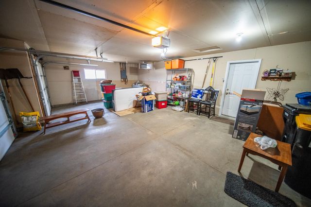 2104 McQuillan Ct SE, Rochester, MN 55904