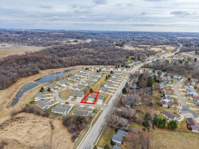 2104 McQuillan Ct SE, Rochester, MN 55904