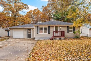 2865 Vandenberg Road, Muskegon, MI 49444