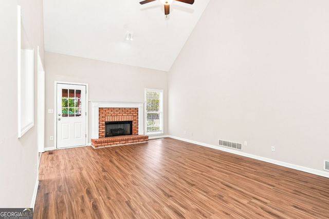 4904 Ascot Bluff NW, Acworth, GA 30102
