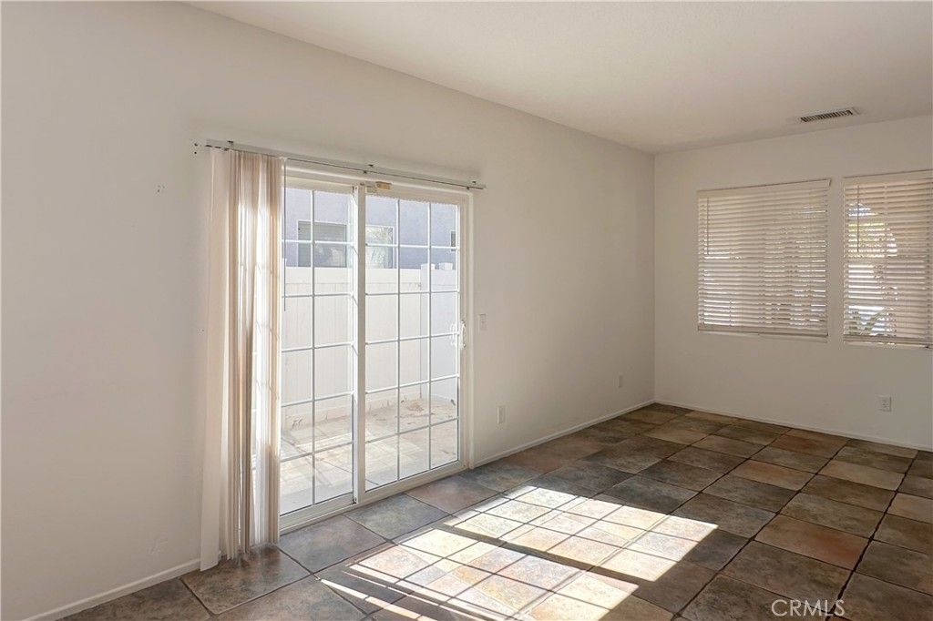 17806 Cedarwood Drive, Riverside, CA 92503 — photo 5