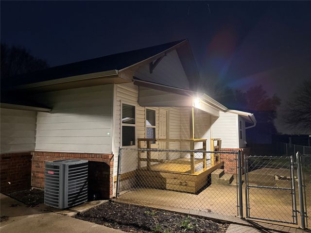 10109 Clark Airfield Road, Justin, TX 76247