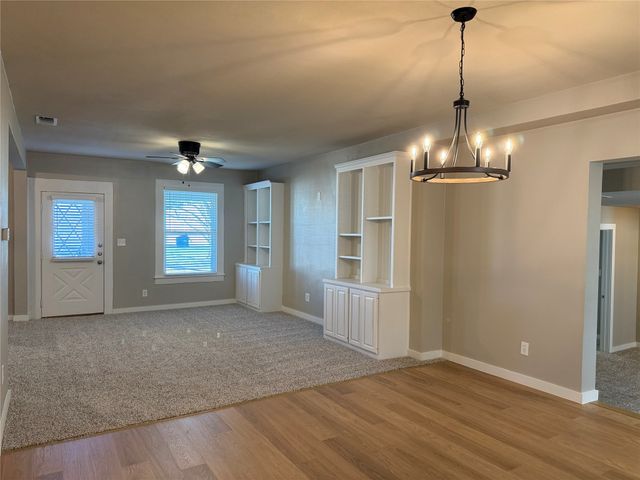 10109 Clark Airfield Road, Justin, TX 76247