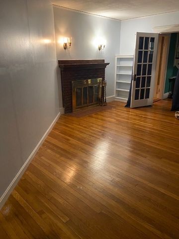 43 Dixwell Ave, Quincy, MA 02169