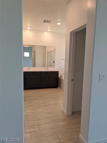 719 Foreign Reef Way, Las Vegas, NV 89138