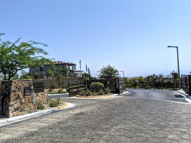 719 Foreign Reef Way, Las Vegas, NV 89138