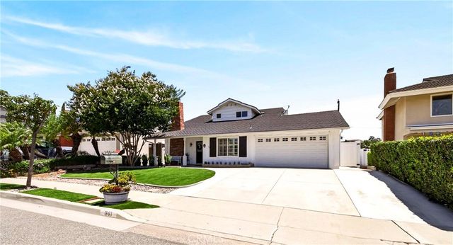 841 Candlewood Street, Brea, CA 92821