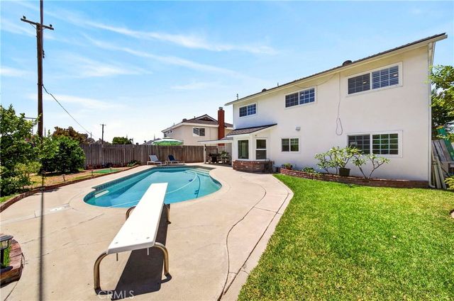 841 Candlewood Street, Brea, CA 92821