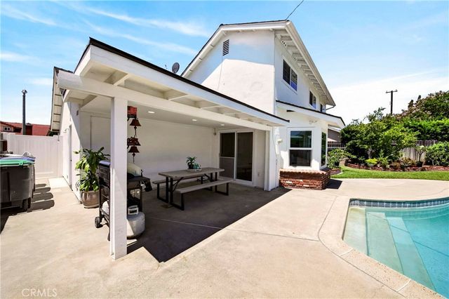841 Candlewood Street, Brea, CA 92821