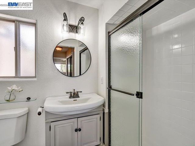 775 Bonde Ct, Pleasanton, CA 94566