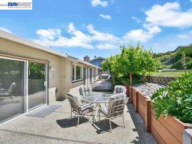 775 Bonde Ct, Pleasanton, CA 94566