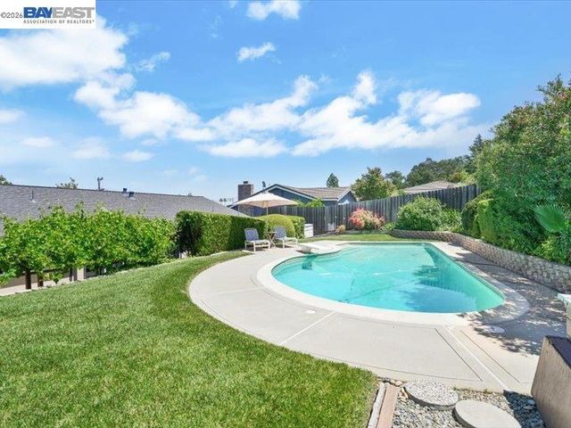 775 Bonde Ct, Pleasanton, CA 94566