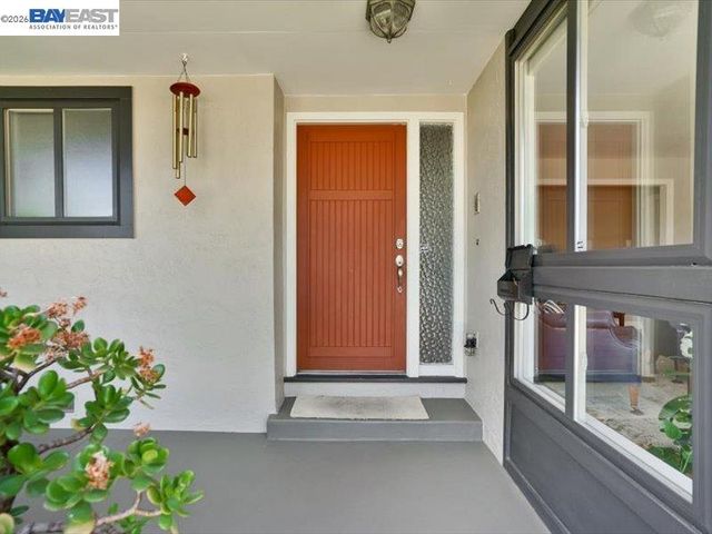 775 Bonde Ct, Pleasanton, CA 94566