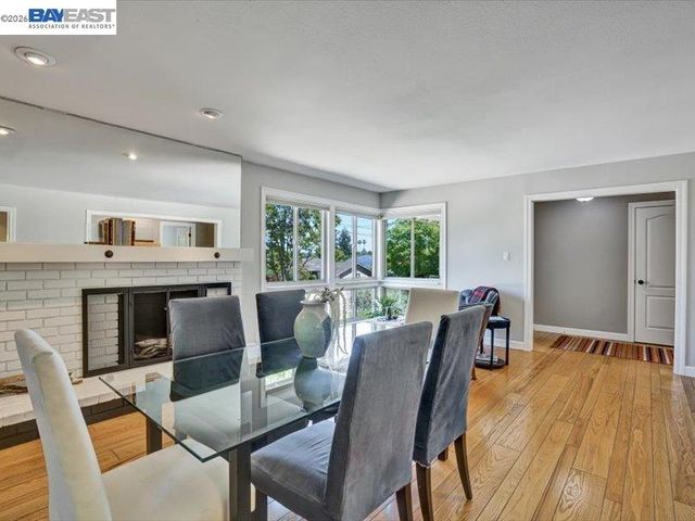 775 Bonde Ct, Pleasanton, CA 94566