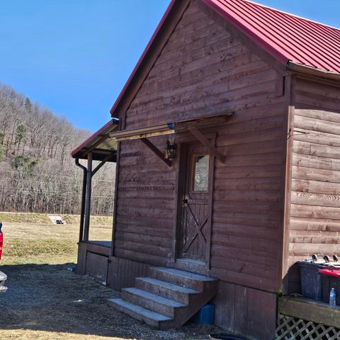 25 Brookwood Lane, Morehead, KY 40351