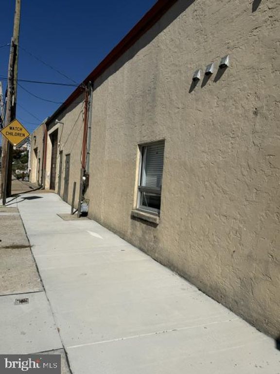 23-27 E BALTIMORE AVE, CLIFTON HEIGHTS, PA 19018 — photo 3