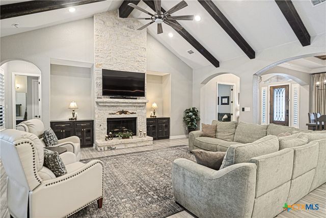 948 Woodland Oaks, New Braunfels, TX 78132