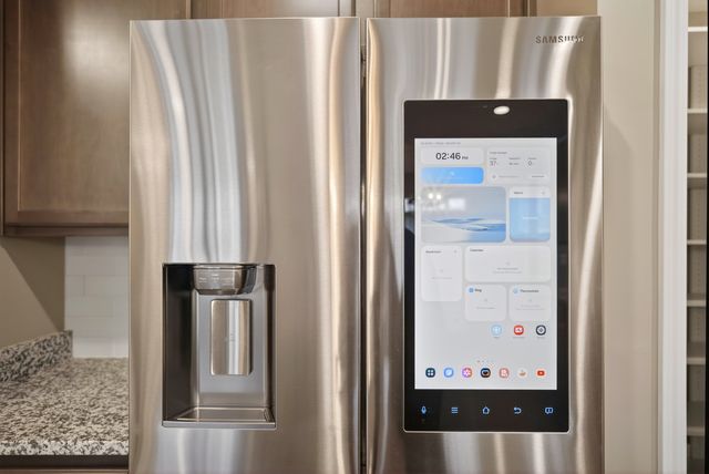 1437 N Charles Avenue, Naperville, IL 60563