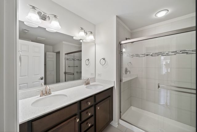 1437 N Charles Avenue, Naperville, IL 60563