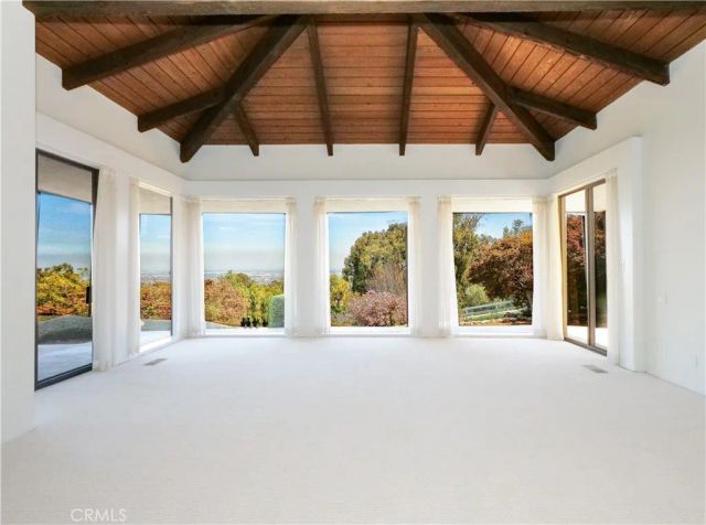 57 Saddleback, Rolling Hills, CA 90274