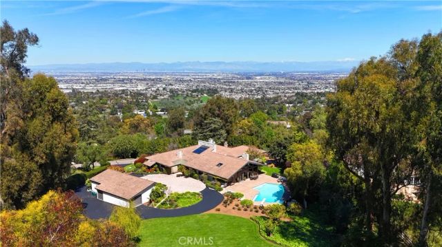 57 Saddleback, Rolling Hills, CA 90274