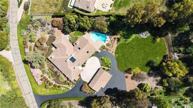 57 Saddleback, Rolling Hills, CA 90274
