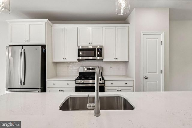 2829 LALEH WAY, Upper Marlboro, MD 20774